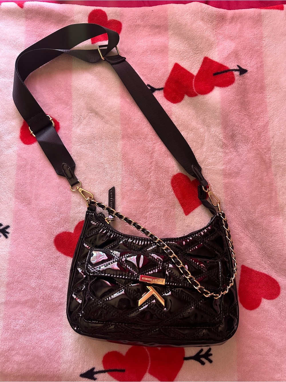 Kendall & Kylie Black Patent Shoulder Bag with Gold Chain